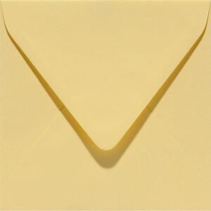 Kuverta 14x14 cm, 105 g, nežno rumena